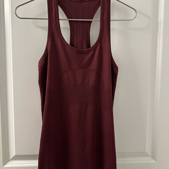 Lululemon Swiftly Tech Racerback Tank Top 2.0 *Hip Length | Goodnight Plum | 8 - Picture 1 of 2